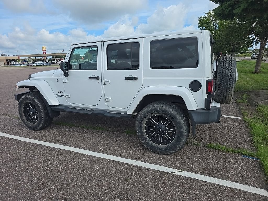 2016 Jeep Wrangler Unlimited Sahara