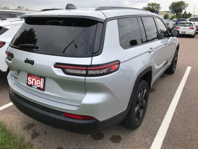 2022 Jeep Grand Cherokee L Altitude