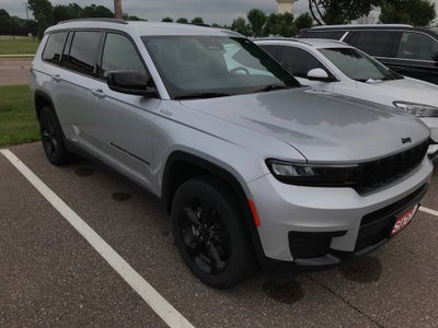 2022 Jeep Grand Cherokee L Altitude
