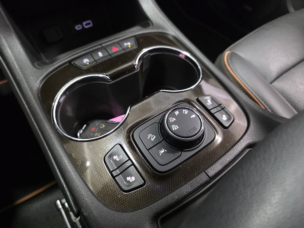 2021 GMC Acadia AT4