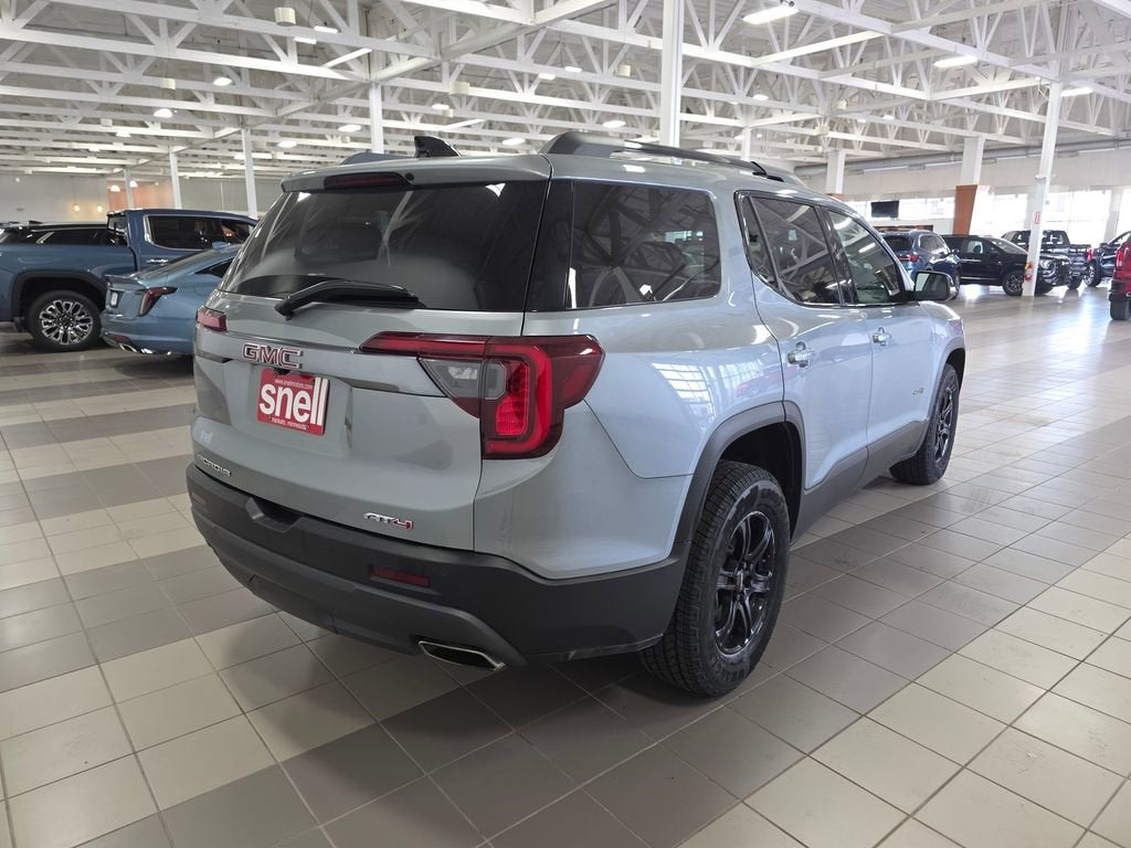 2023 GMC Acadia AT4