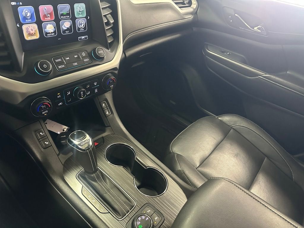 2019 GMC Acadia SLT