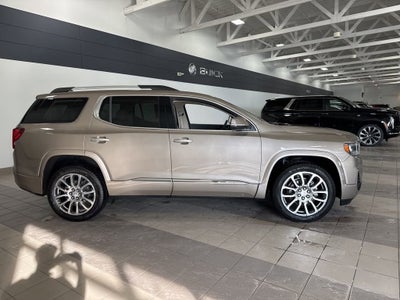 2023 GMC Acadia Denali