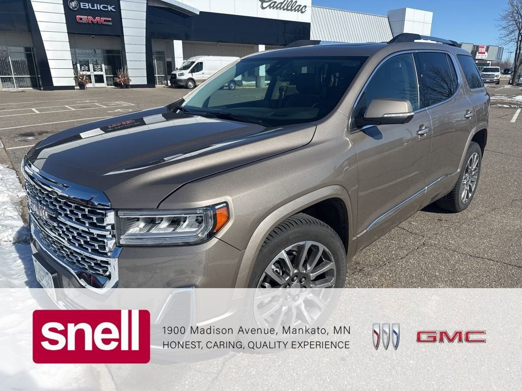 2023 GMC Acadia Denali