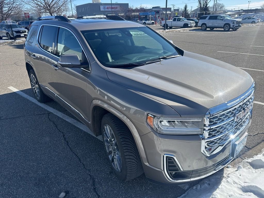 2023 GMC Acadia Denali