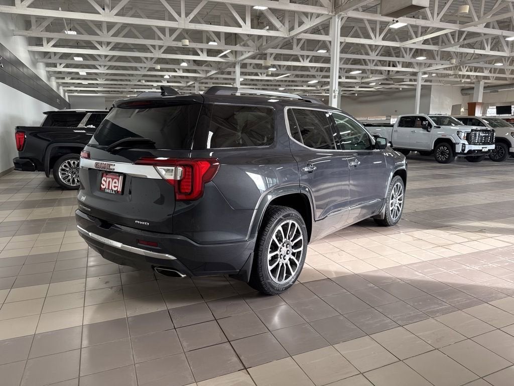 2021 GMC Acadia Denali