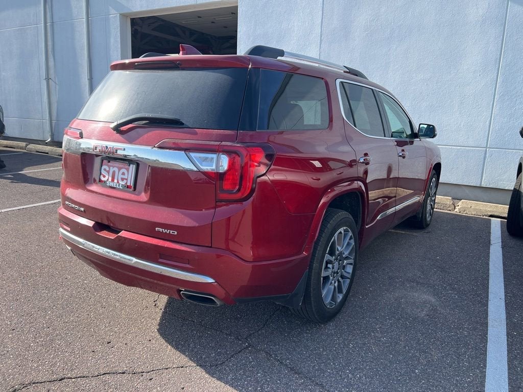 2023 GMC Acadia Denali