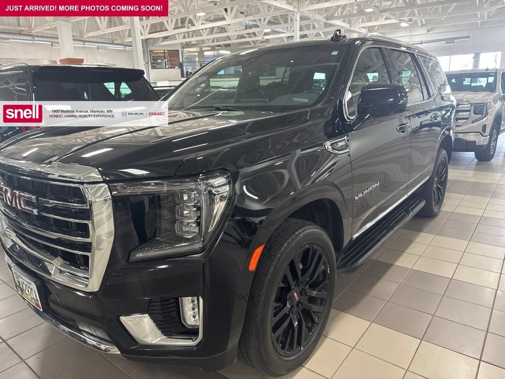 2022 GMC Yukon SLT