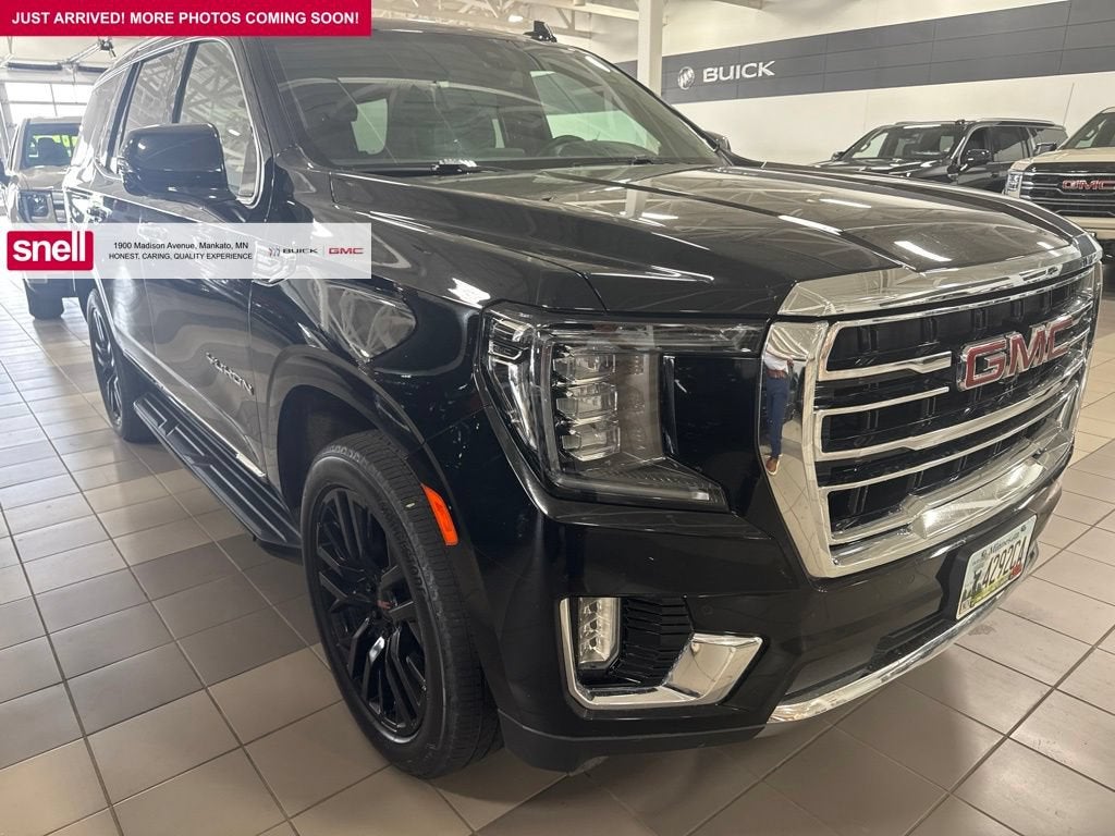 2022 GMC Yukon SLT