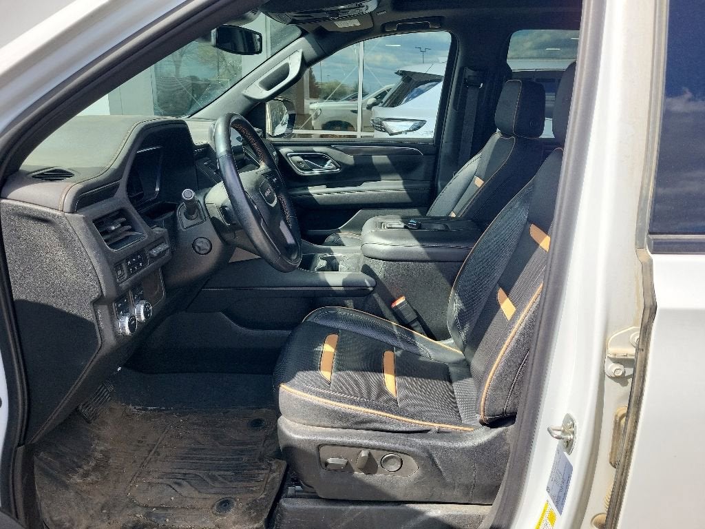 2023 GMC Yukon AT4