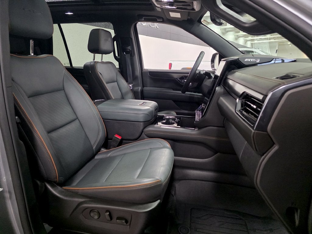 2025 GMC Yukon AT4