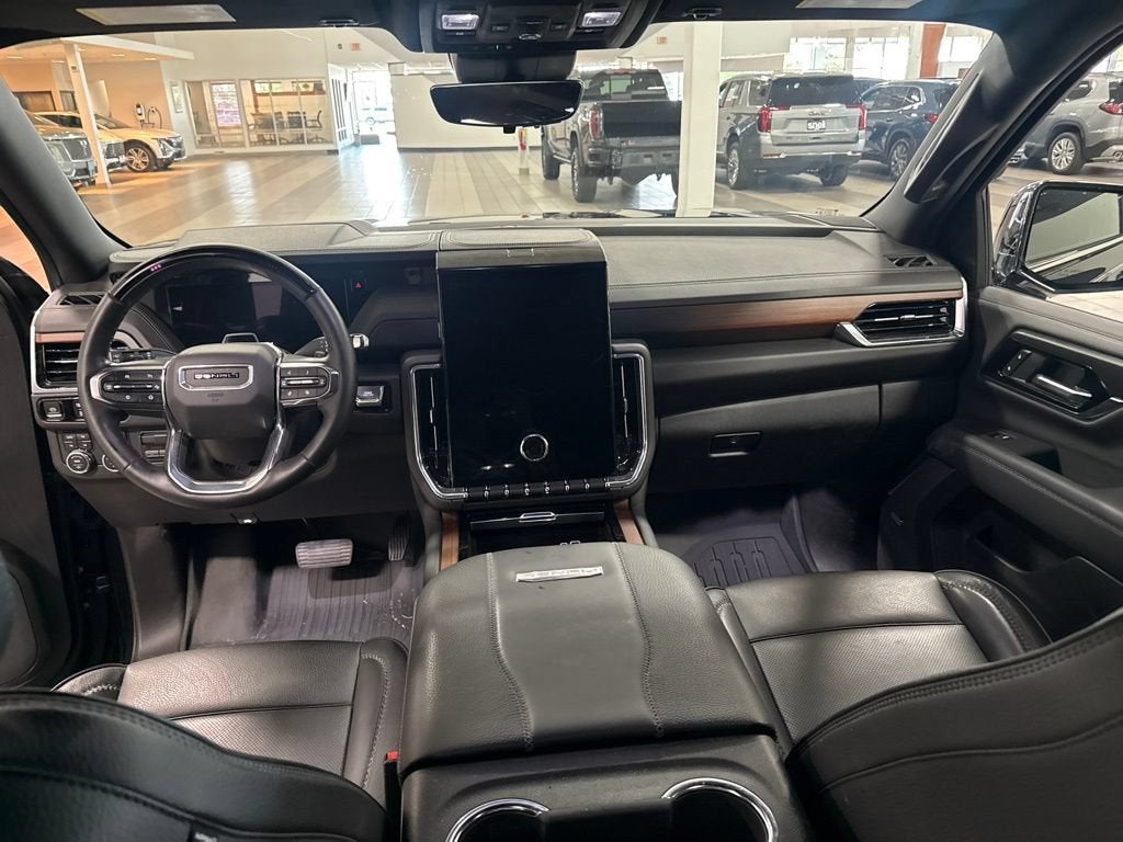 2025 GMC Yukon Denali