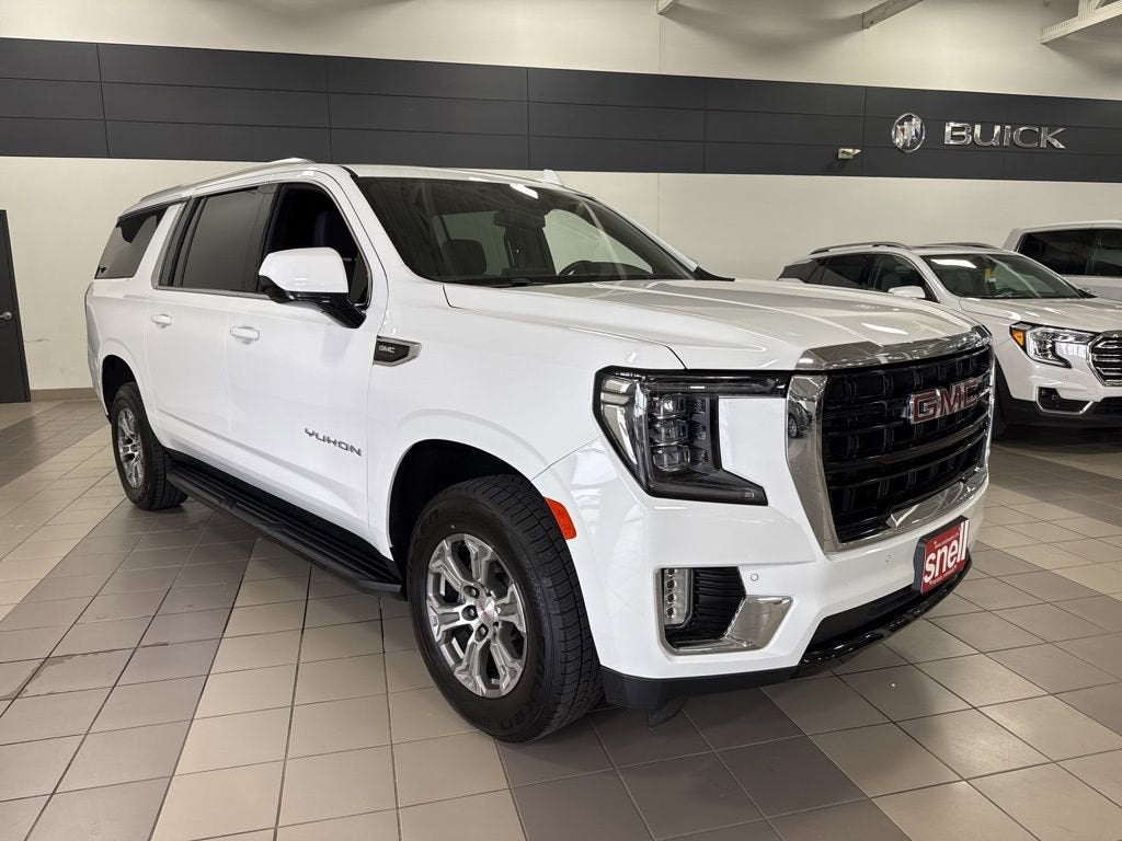 2023 GMC Yukon XL SLE