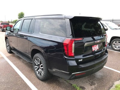 2023 GMC Yukon XL AT4