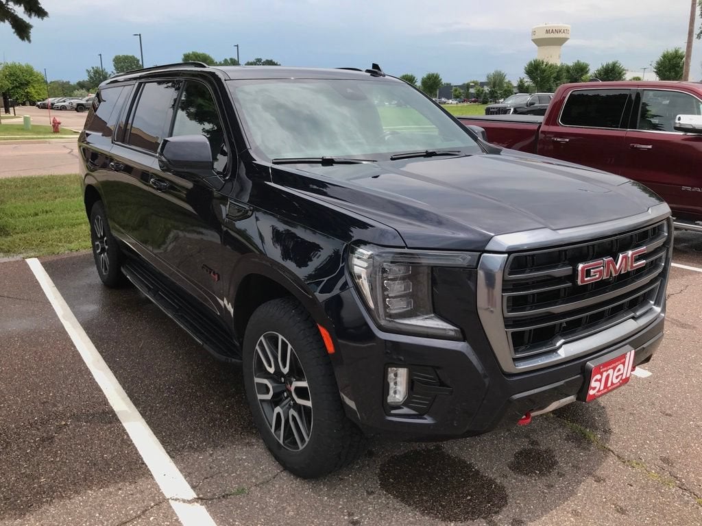 2023 GMC Yukon XL AT4