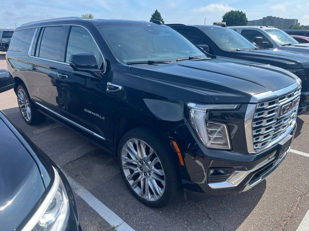 2025 GMC Yukon XL Denali