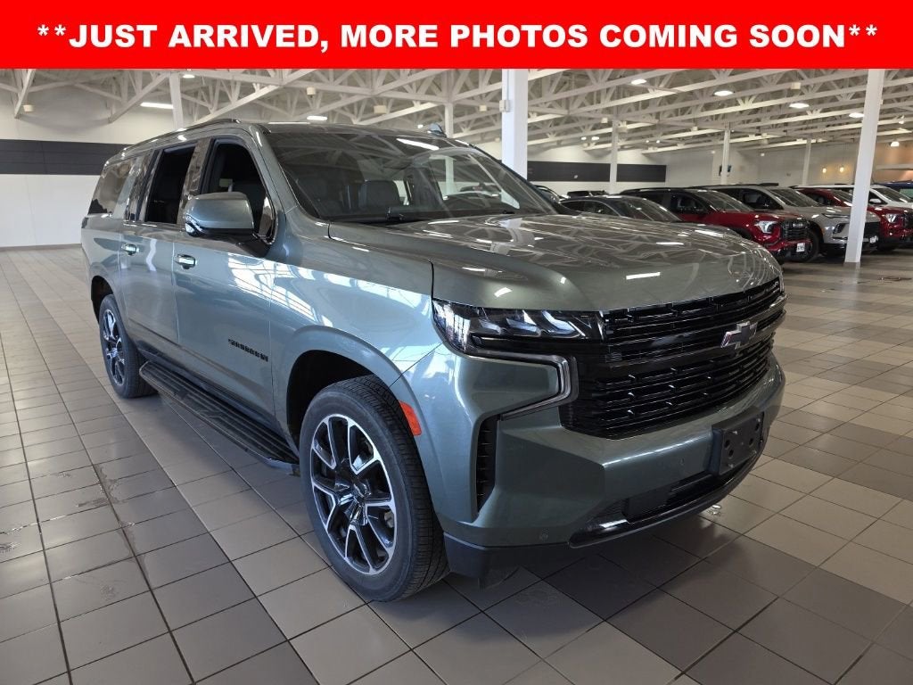 2024 Chevrolet Suburban RST