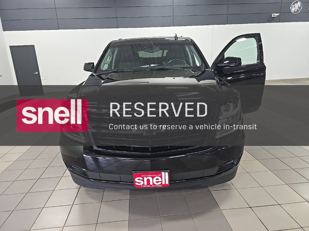 Used 2019 Chevrolet Suburban Premier with VIN 1GNSKJKJXKR356315 for sale in Mankato, Minnesota