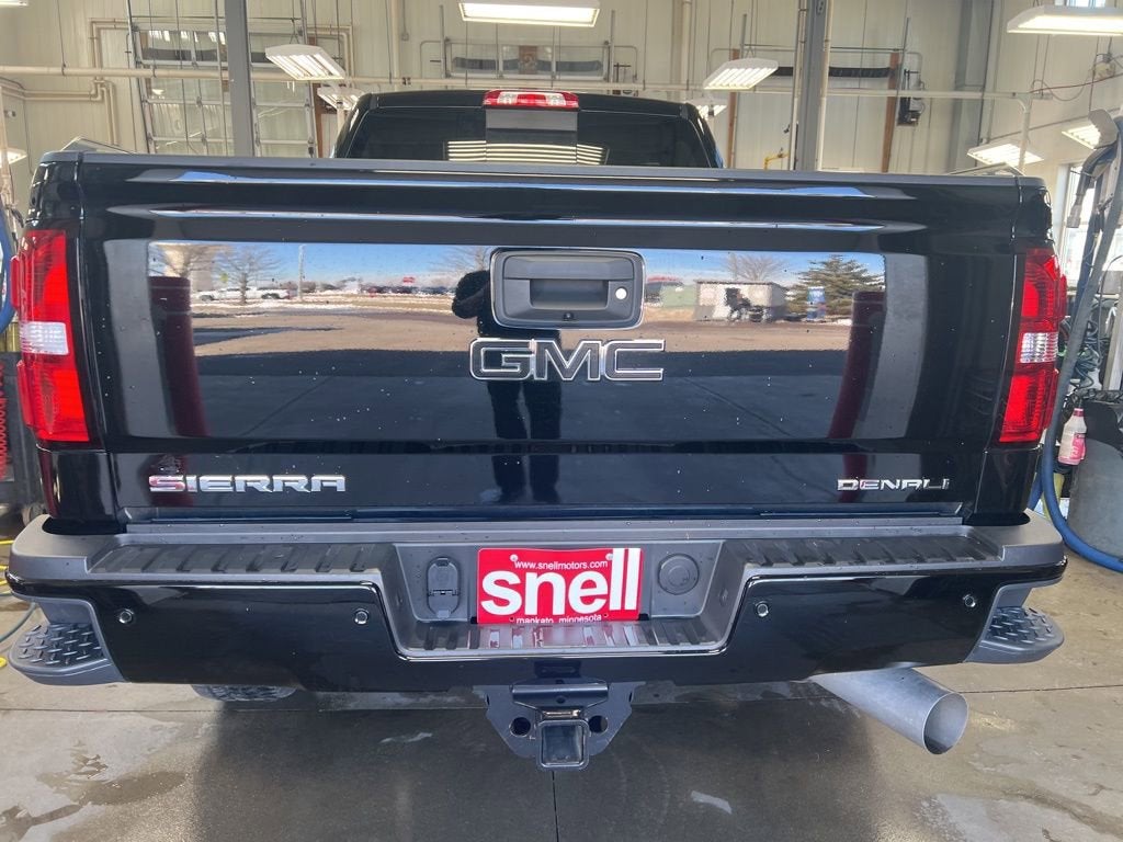 2017 GMC Sierra 2500 HD Denali