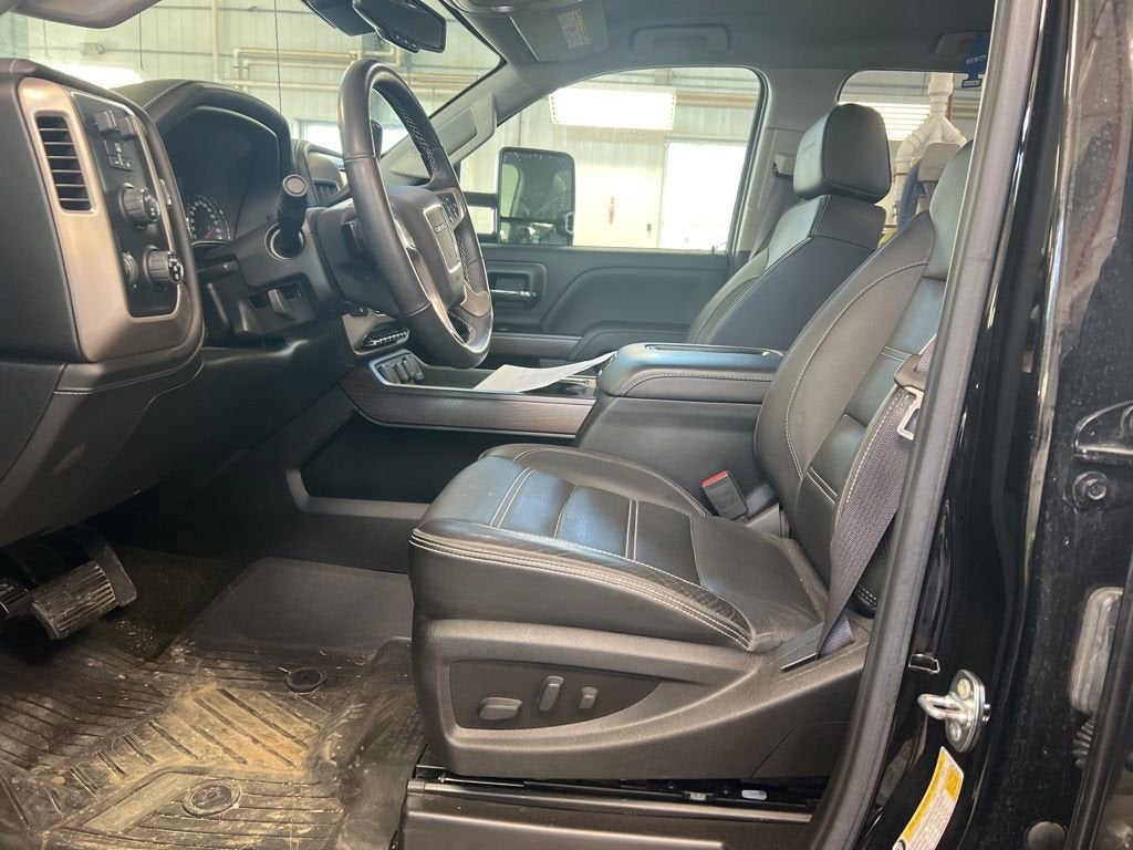 2017 GMC Sierra 2500 HD Denali