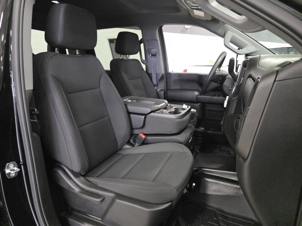 2024 GMC Sierra 3500 HD Pro