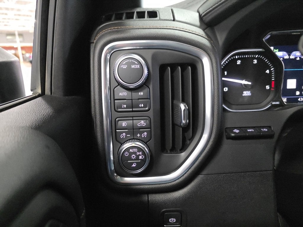 2023 GMC Sierra 3500 HD AT4