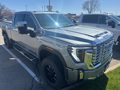 2024 GMC Sierra 3500 HD Denali