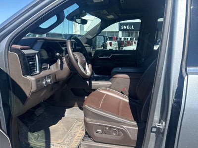 2024 GMC Sierra 3500 HD Denali