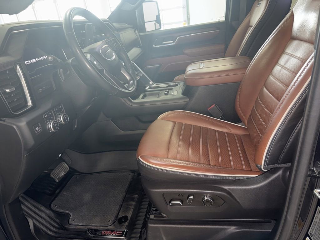 2024 GMC Sierra 3500 HD Denali Ultimate