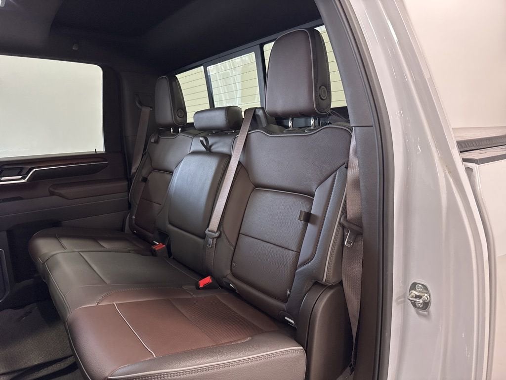 2025 GMC Sierra 3500 HD Denali