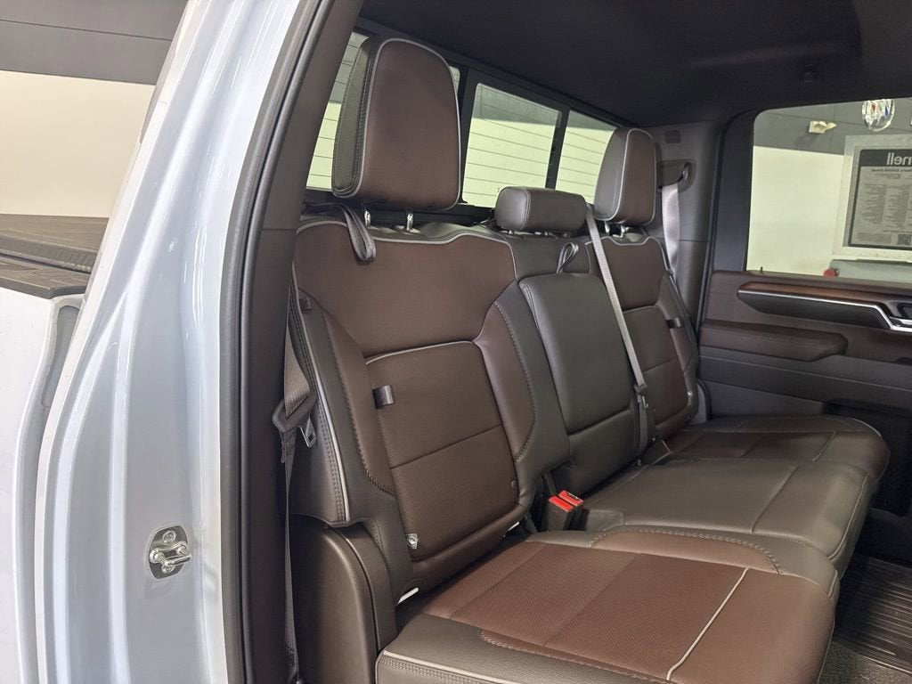 2025 GMC Sierra 3500 HD Denali