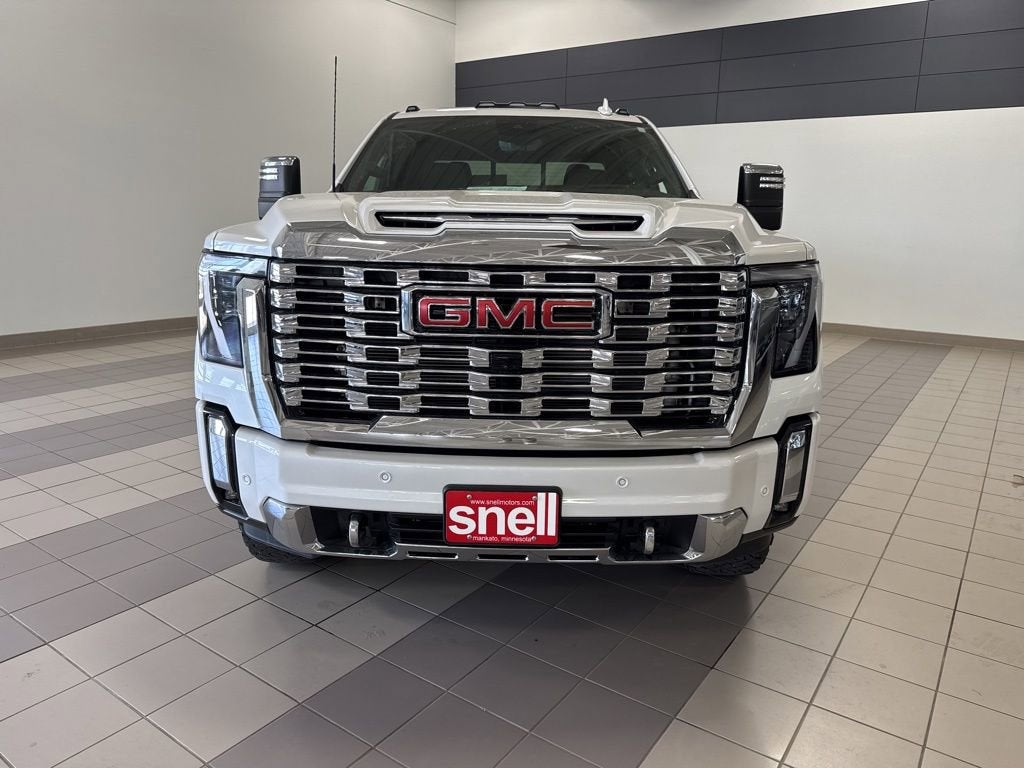 2025 GMC Sierra 3500 HD Denali