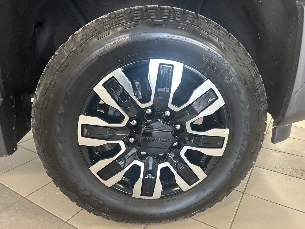 2025 GMC Sierra 3500 HD Denali Ultimate