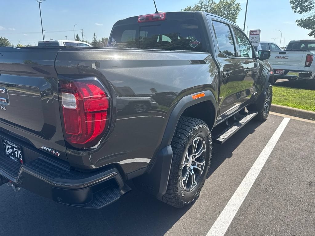 2024 GMC Canyon AT4