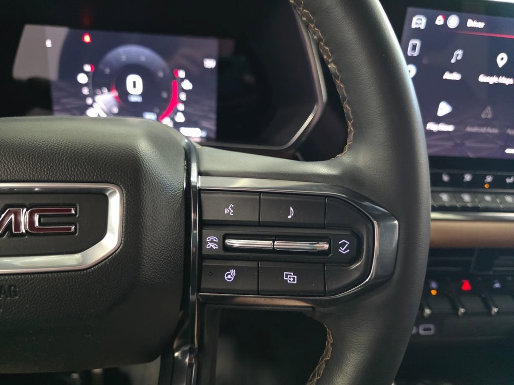 2023 GMC Canyon AT4