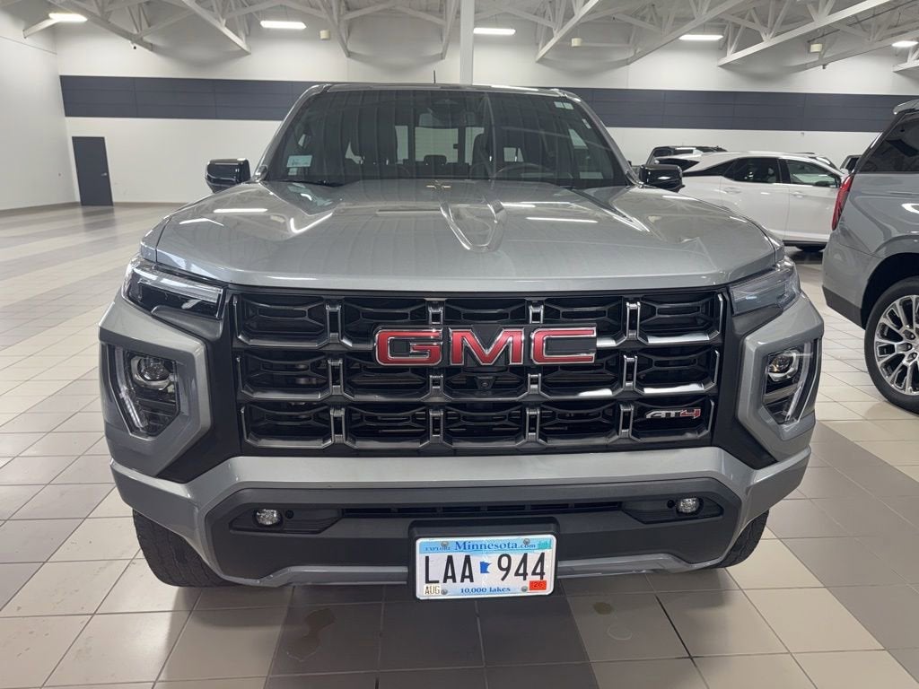 2023 GMC Canyon AT4