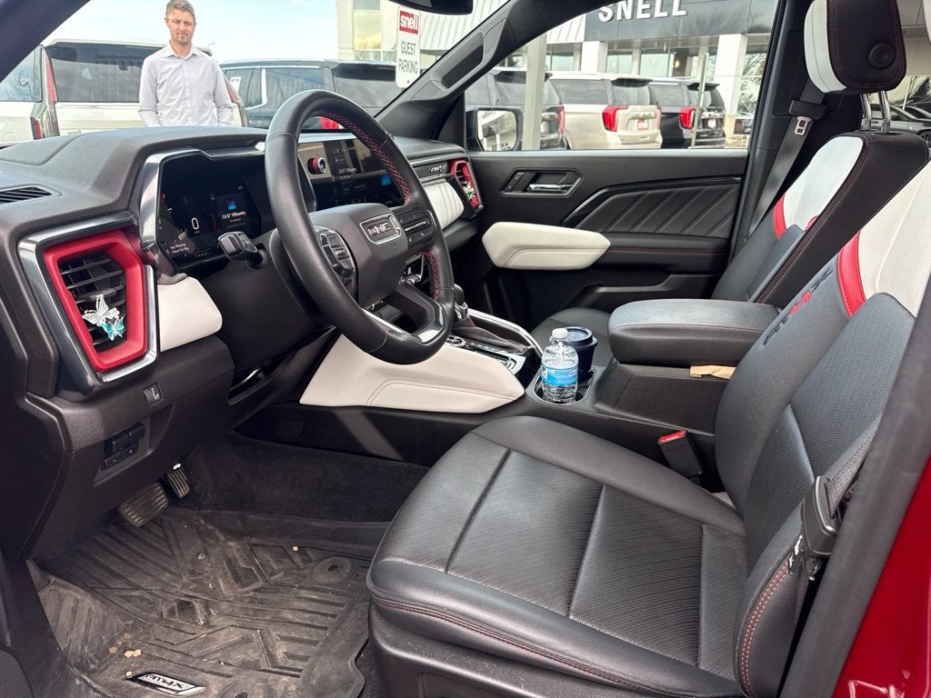 2024 GMC Canyon AT4X