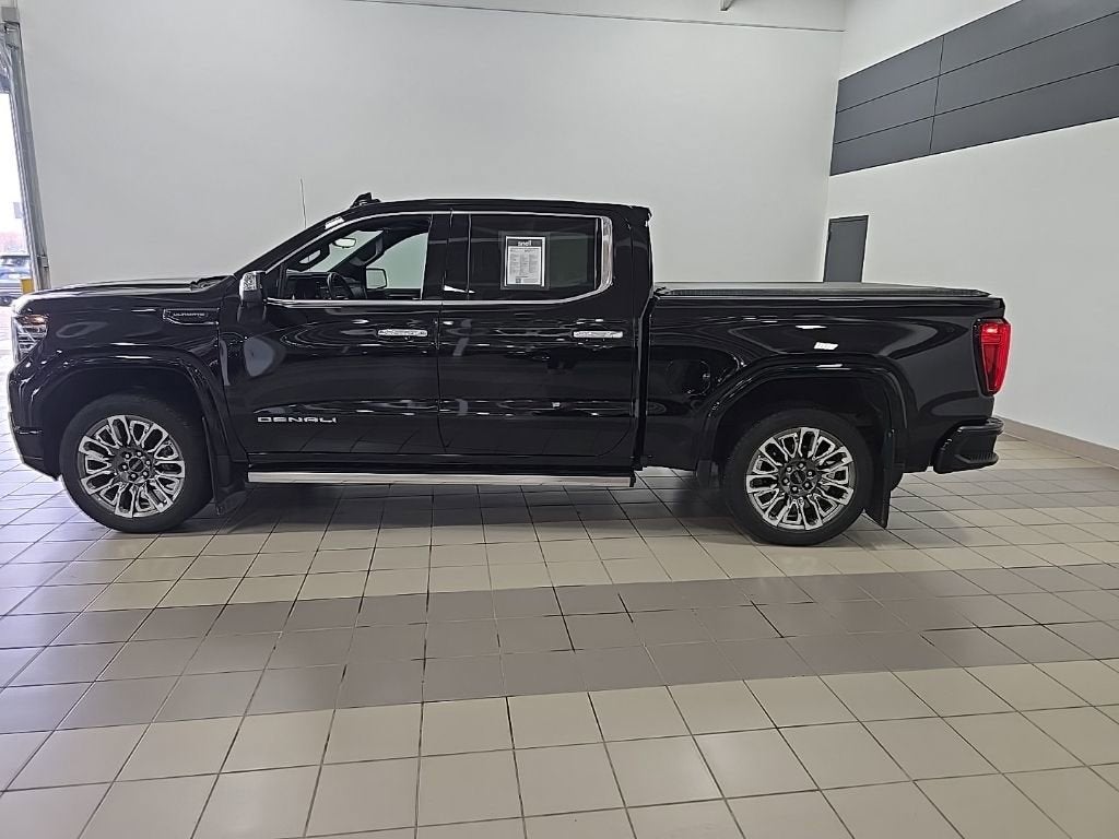 Used 2023 GMC Sierra 1500 Denali Denali Ultimate with VIN 1GTUUHE86PZ239206 for sale in Mankato, Minnesota