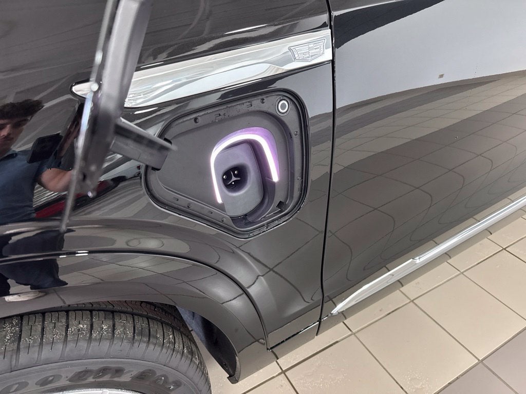 2027 Cadillac VISTIQ Luxury