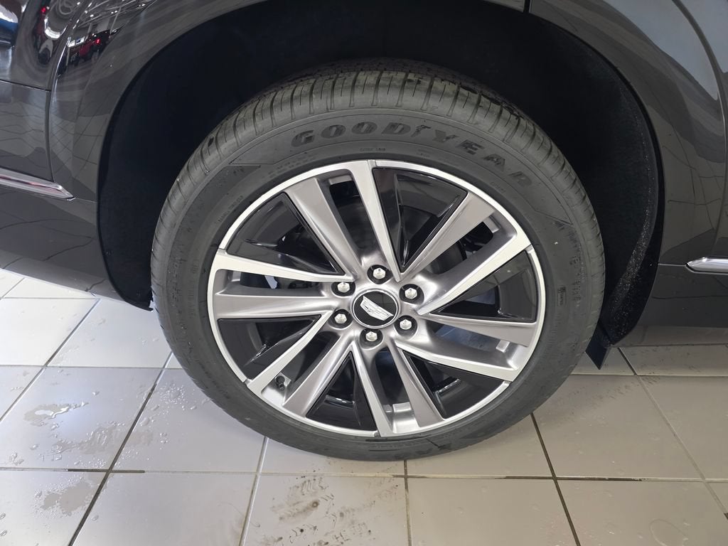 2027 Cadillac VISTIQ Sport