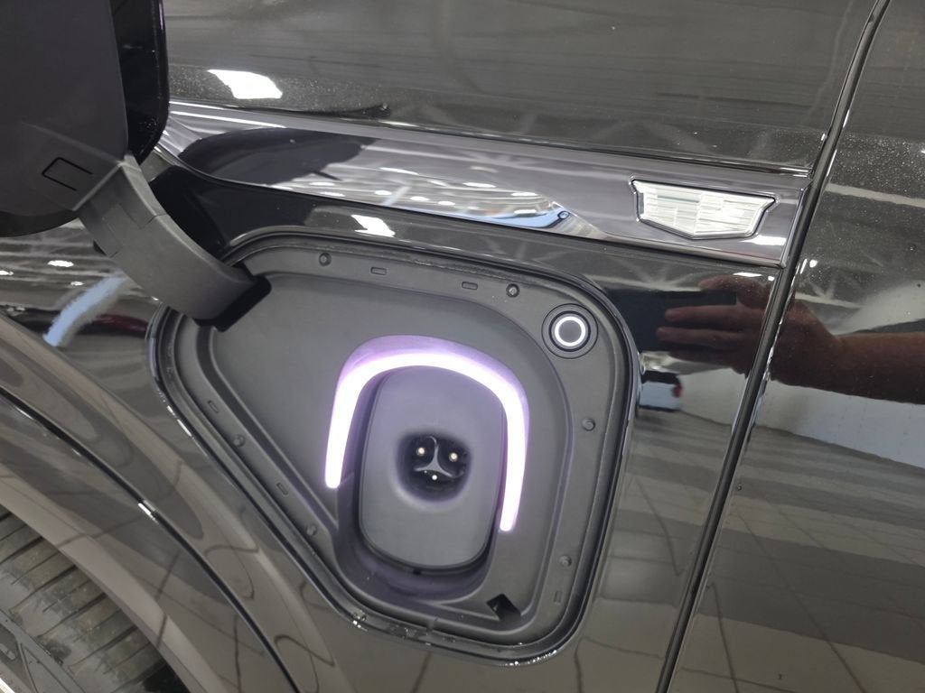 2027 Cadillac VISTIQ Sport