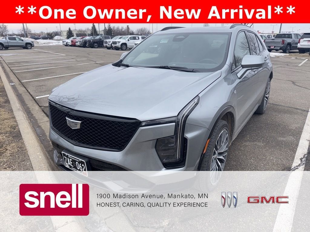 2024 Cadillac XT4 Sport