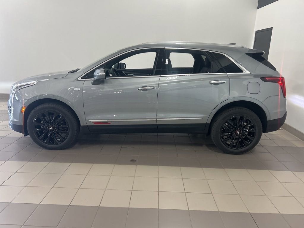 2026 Cadillac XT5 Luxury