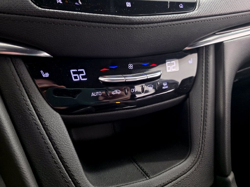 2020 Cadillac XT5 Premium Luxury FWD