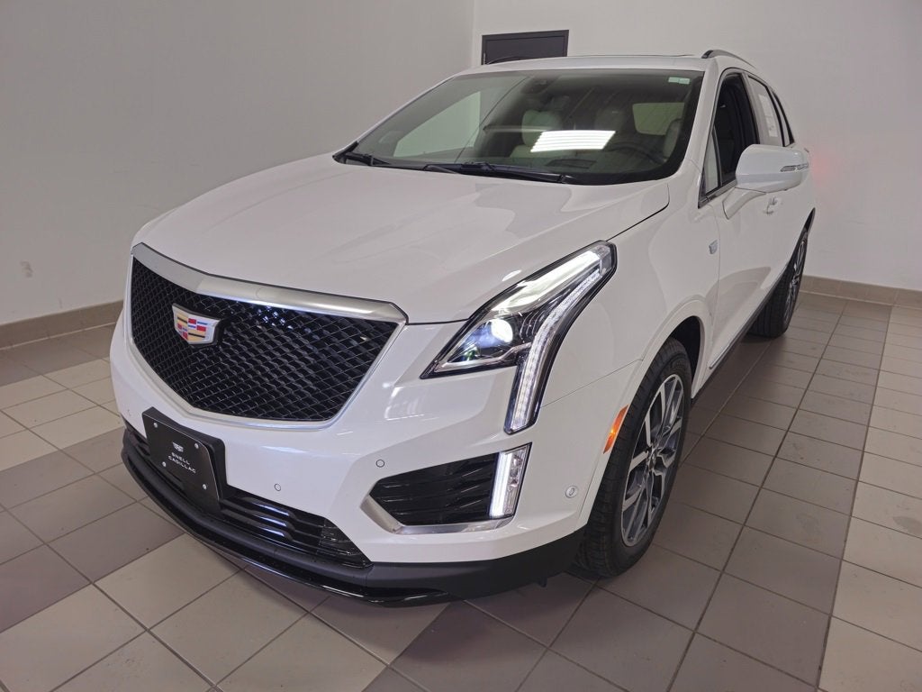 2025 Cadillac XT5 Sport