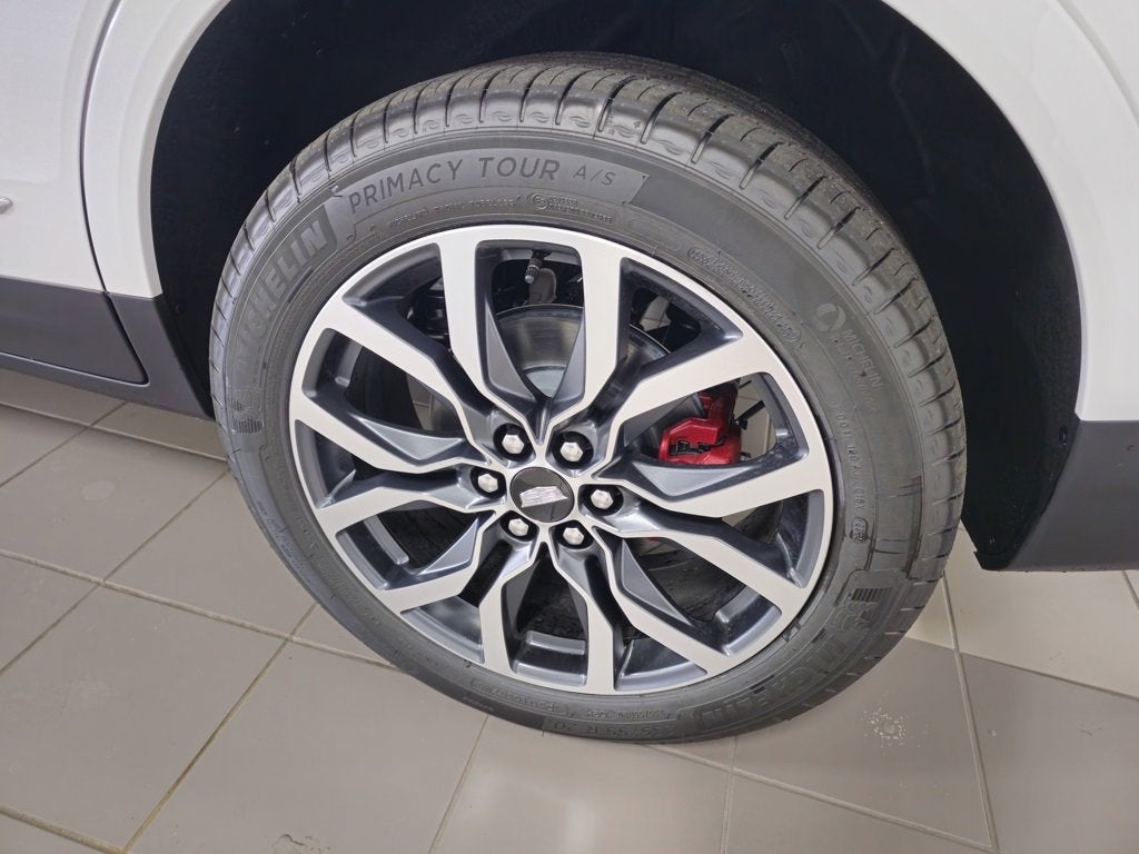 2025 Cadillac XT5 Sport