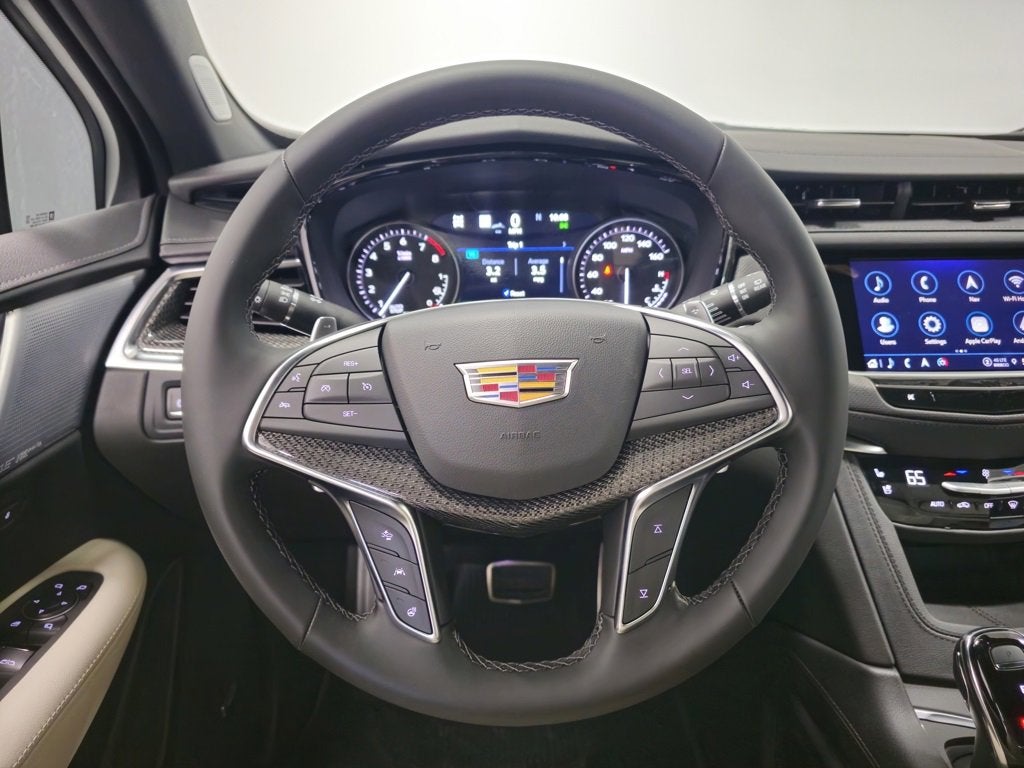 2025 Cadillac XT5 Sport