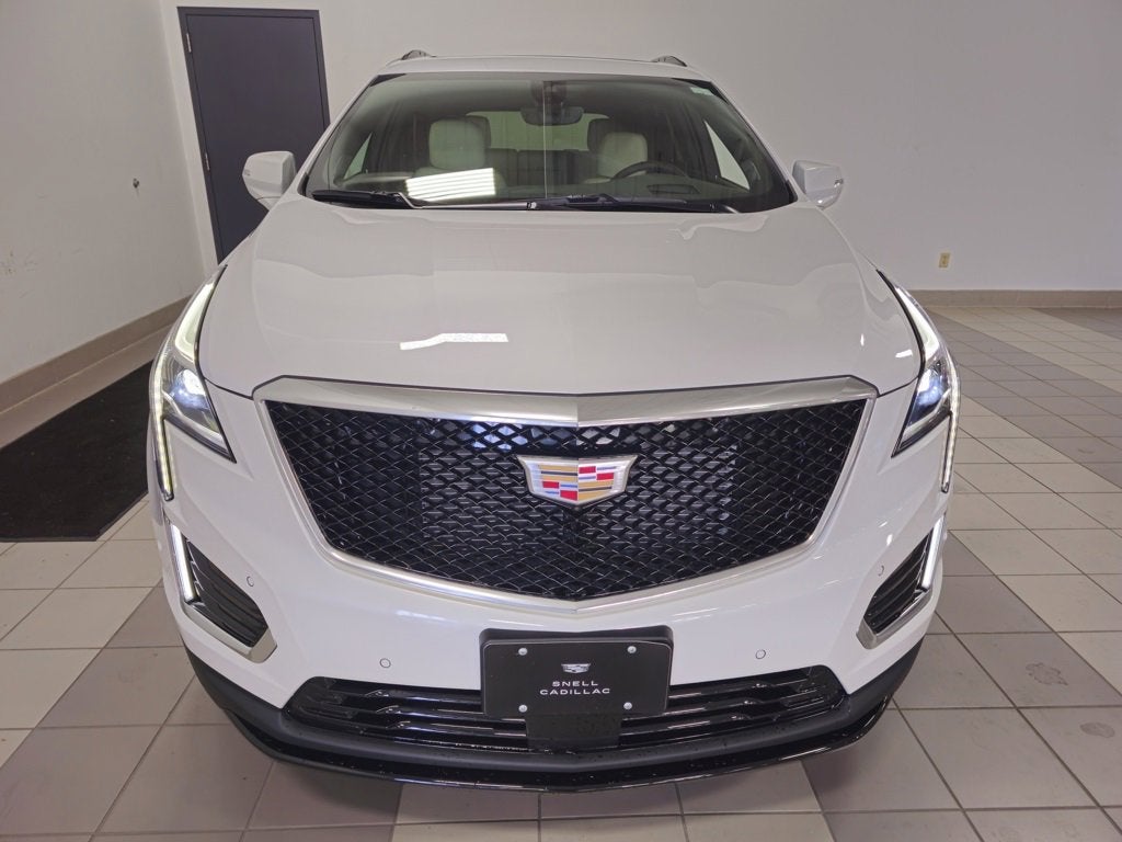 2025 Cadillac XT5 Sport