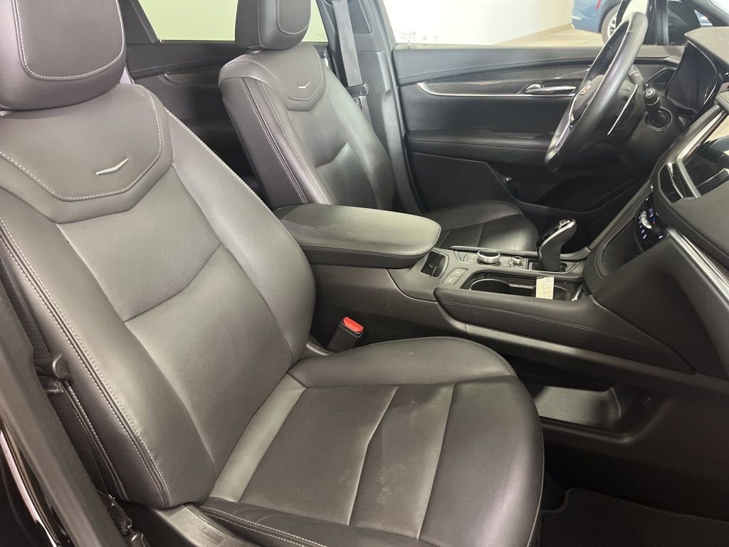 2021 Cadillac XT5 Sport