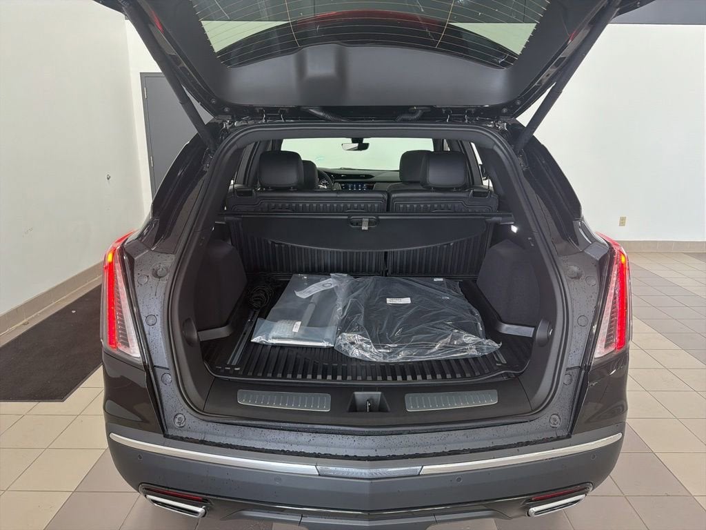 2026 Cadillac XT5 Sport